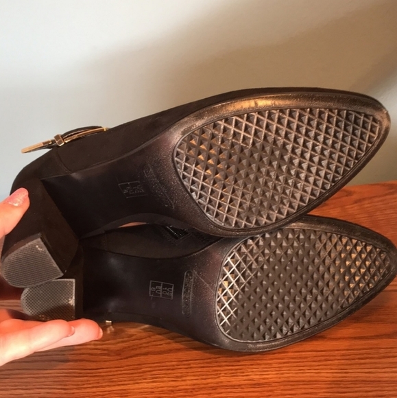 Aersoles Black booties with buckle - Picture 9 of 12